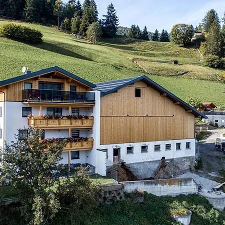 Bergchalet Haflingerherz * Wenns